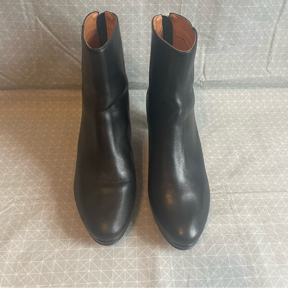 Dr. Liza Bootie in Black Leather 7 - Picture 2 of 7